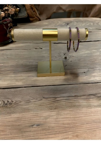 Ince Silindir Takı Standı, Bej Renk, Şık ve Kullanışlı Tasarım modelleri