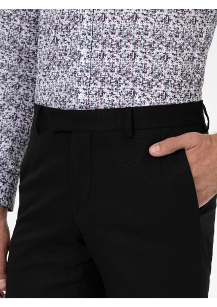 Erkek Siyah Slim Fit Kumaş Pantolon 50258512-VR046