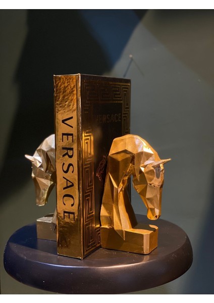 2'li Dekoratif Kubik At Başlı Kitap Tutucu Biblo, Şık ve Fonksiyonel Dekorasyon Parçası