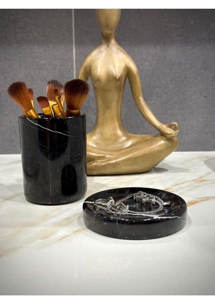 Siyah Mermer 2'li Set: Makyaj Fırçalık ve Yüzüklük
