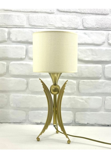 Krem Renkli Metal Ayaklı Şapkalı Angel Model Abajur, Şık ve Zarif Tasarım fiyatları