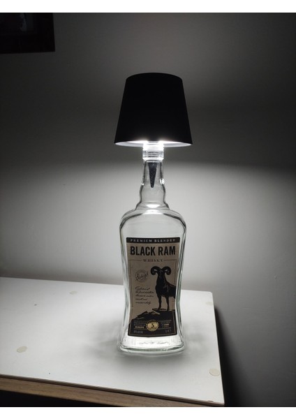 Şık Siyah 3 Kademeli Dokunmatik USB Şarjlı Abajur