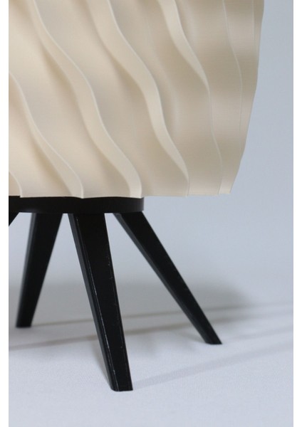 Bej Renkli Şık Dekoratif Abajur, Modern ve Zarif Tasarım fiyatları