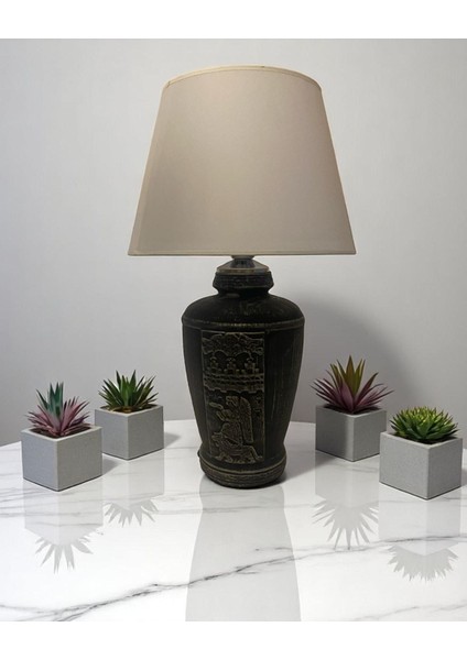 El Yapımı Gümüş Renk Eskitme Sümer Dekoratif Abajur, Şık ve Zarif Tasarım