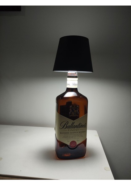 Şık Siyah 3 Kademeli Dokunmatik Abajur, USB Şarjlı ve Taşınabilir indirimleri