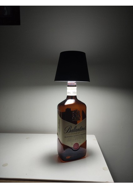 Şık Siyah 3 Kademeli Dokunmatik Abajur, USB Şarjlı ve Taşınabilir