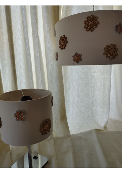 Şık Krem Abajur ile Odanıza Sıcaklık ve Zarafet Katın modelleri