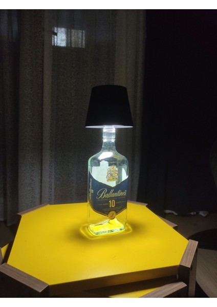 3 Kademe Dokunmatik Abajur, USB Şarjlı, Şık Siyah Tasarım fırsatları