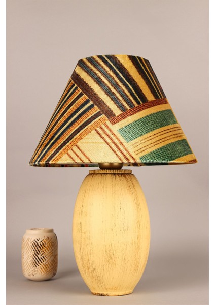 Renkli El Yapımı Seramik Abajur, Sıcak ve Şık Aydınlatma Dekoru