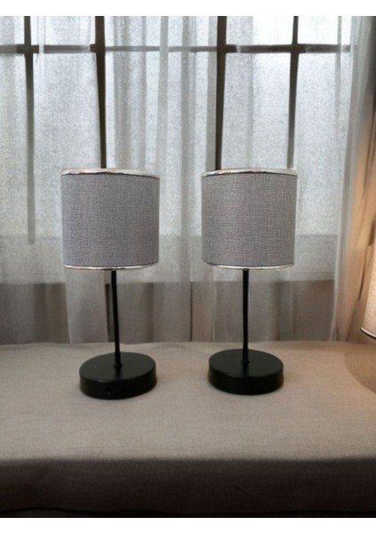 Şık Gri Kumaş Abajur, Şerit Detaylı, Siyah Ayak, Salon ve Yatak Odası Için Ideal fırsatları