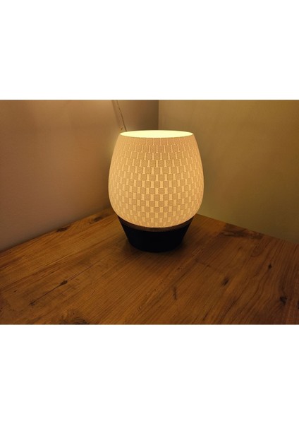 Çok Renkli Camellia Abajur Modeli, Şık ve Modern Aydınlatma Seçeneği fırsatları