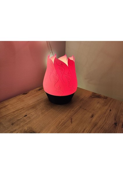 Beyaz Tulip Model Abajur, Şık ve Renkli Tasarım, Ev ve Ofis Için Dekoratif Işık modelleri