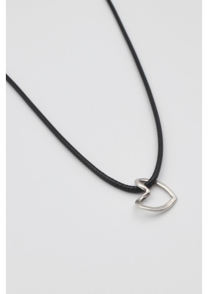 Minimalist Kalp Kolye - Pu Deri Ip Zincirli Unisex Gümüş Kaplama - 60 cm fiyatları