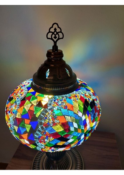 El Yapımı Çok Renkli Mozaik Abajur, 57 Cm, Şık ve Büyük Boy Tasarım