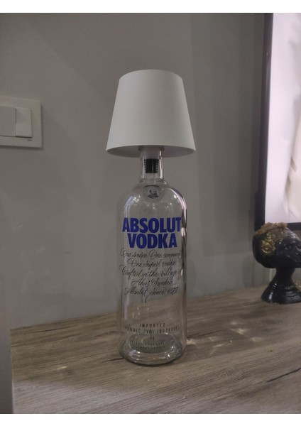 Beyaz 3 Kademe Dokunmatik Şişe Abajur, Şarjlı ve USB Girişli, Özel Tasarım fiyatları