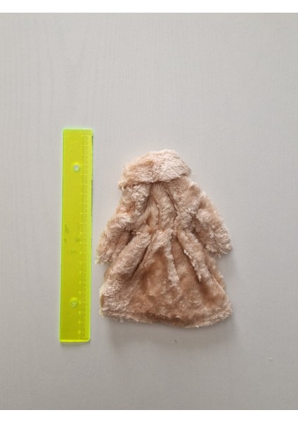 Barbi Oyuncak Bebek Için Kaban