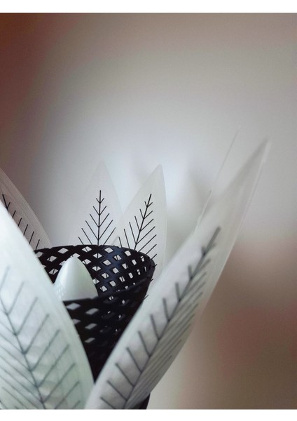 Şık Siyah Çiçekli Dekoratif Masa Lambası, Gece Işığı Alternatifi modelleri