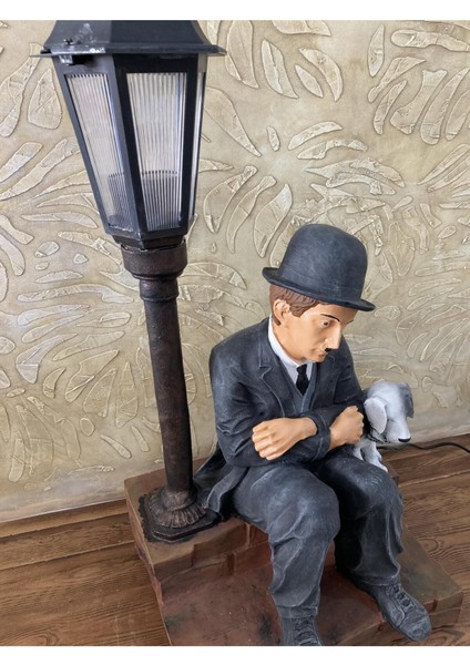 Çok Renkli Sokak Lambası, Şık ve Renkli Aydınlatma, Dekoratif ve Modern Tasarım indirimleri