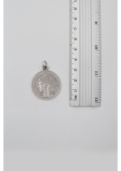 Francesca - Zambak Çiçeği Madalyon Kolye Ucu - Antik Gümüş Kaplama - Kadın Erkek modelleri