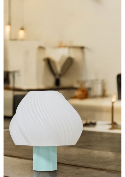 Modern Çok Renkli Masa Lambası, Şık ve Fonksiyonel Aydınlatma, Komodin Için Abajur fiyatları