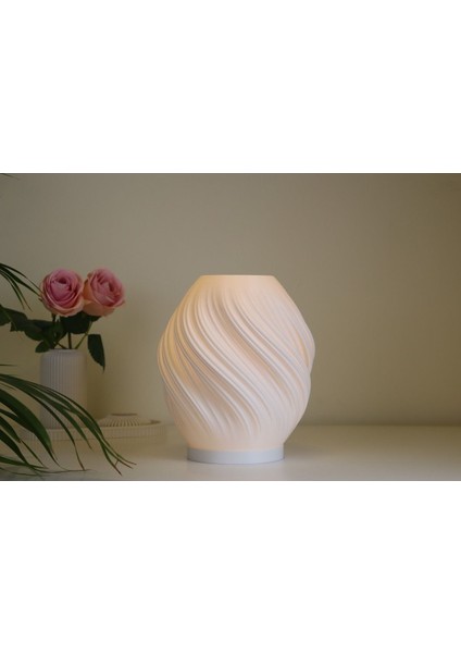 Beyaz Hafif Abajur, Şık ve Şeffaf Dekorasyon Aksesuarı modelleri