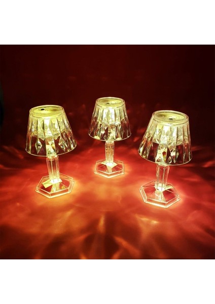 Turuncu Pilli Masa Lambası, Şık ve Taşınabilir Aydınlatma Seçeneği