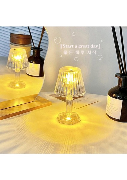 Turuncu Pilli Masa Lambası, Şık ve Taşınabilir Aydınlatma Seçeneği fiyatları