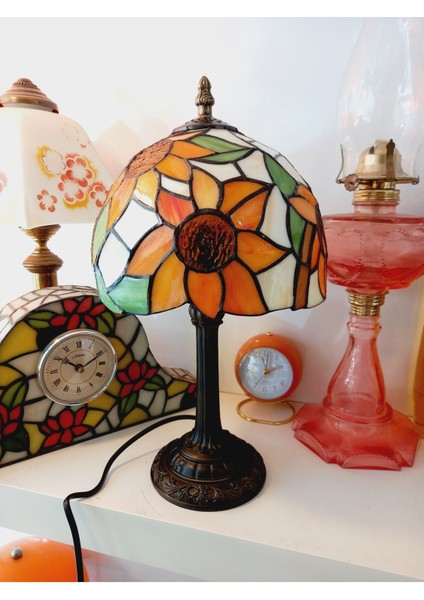 Çok Renkli Vitray Abajur Masa ve Gece Lambası, Şık Dekoratif Aydınlatma indirimleri