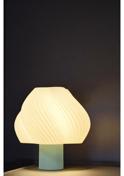 Modern Çok Renkli Masa Lambası, Şık ve Fonksiyonel Aydınlatma, Dekoratif Seçenek fırsatları