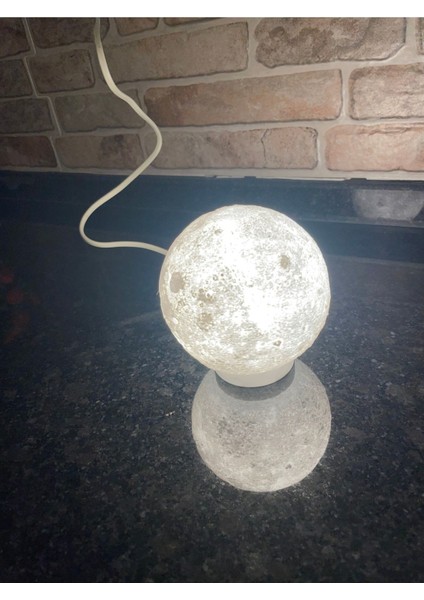 Ay ve Yıldız Desenli Beyaz Gece Lambası, Şık ve Huzurlu Uyku Ortamı Sağlar indirimleri