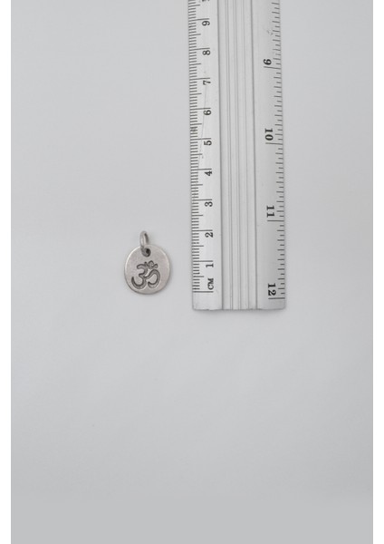 Om Aum Sembolü Siyah Deri Ip Kolye - Antik Gümüş Kaplama - Kadın Erkek - 60 cm fırsatları