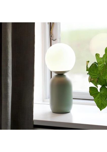 Yeşil Masa Lambası, Şık ve Modern Tasarım, Enerji Tasarruflu Aydınlatma