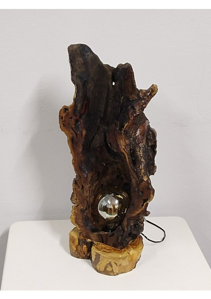 Kahverengi Rustik Abajur, Şık ve Doğal Aydınlatma Seçeneği