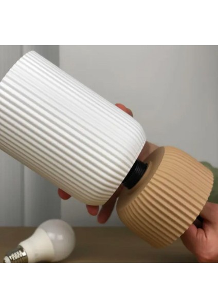 Modern Beyaz Lize Abajur, Şık ve Zarif Ev Dekorasyonu Için Ideal Seçim fiyatları