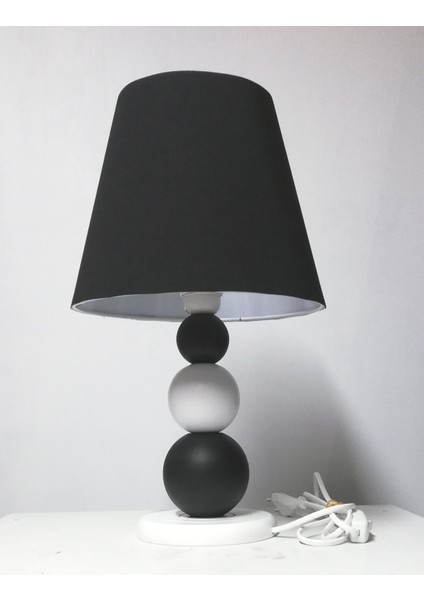 Siyah Ahşap Ayaklı Modern Abajur, Şık ve Fonksiyonel Aydınlatma Seçeneği fırsatları