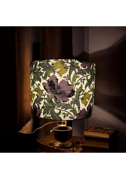 Çiçekli El Yapımı Mor Abajur Başlığı, Kaliteli Kumaş, Şık ve Zarif Tasarım