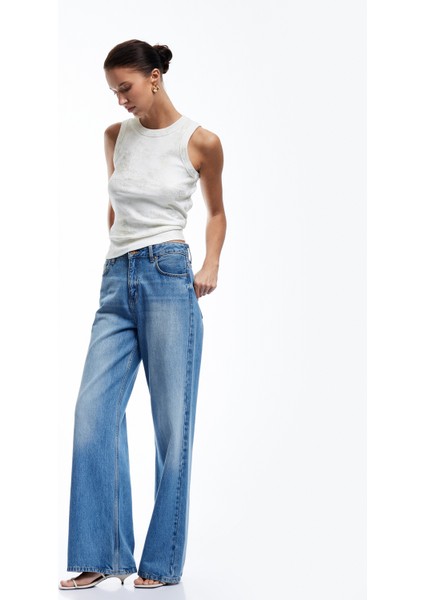Yeni Sezon Pamuklu Kolsuz Slim Fit Metalik Baskılı Halter Yaka Atlet fiyatları