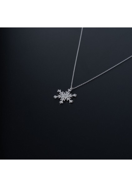 14kt Altın 0.01ct Pırlantalı Kar Tanesi Kolye modelleri