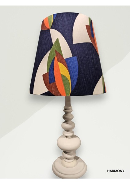 Gri Harmony Abajur, Şık ve Zarif Dekoratif Aydınlatma Seçeneği