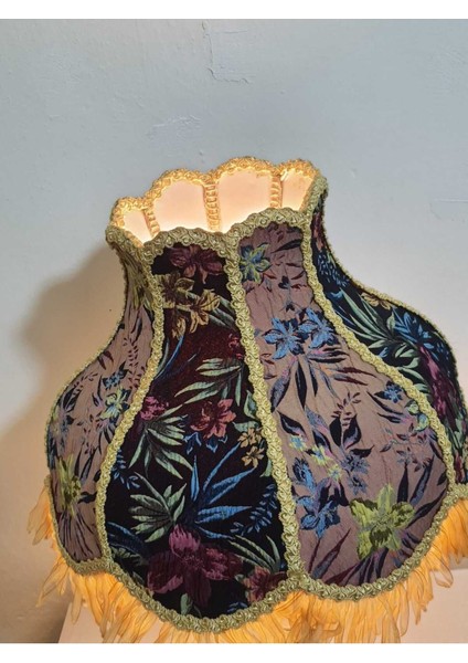 Renkli ve Şık Abajur, Evinizin Atmosferine Renk Katan Dekoratif Aydınlatma modelleri