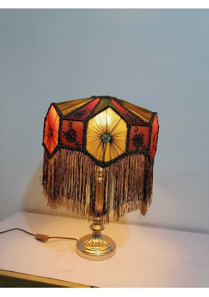 Kahverengi Şık Abajur, Evinizi Güzelleştirecek Güzel Aydınlatma Seçeneği fırsatları