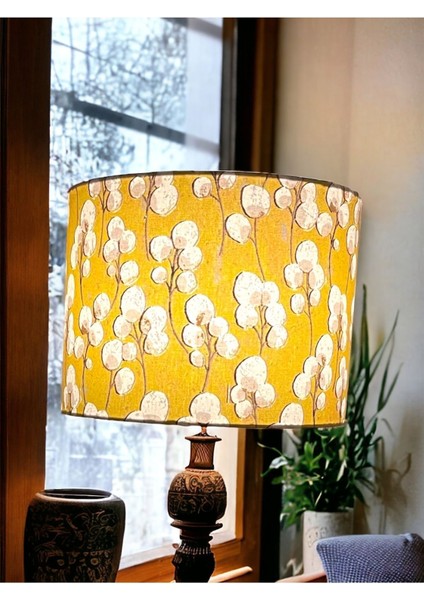 El Yapımı Sarı Silindir Abajur Başlığı, Yüksek Kaliteli Kumaş ve Şık Tasarım fiyatları