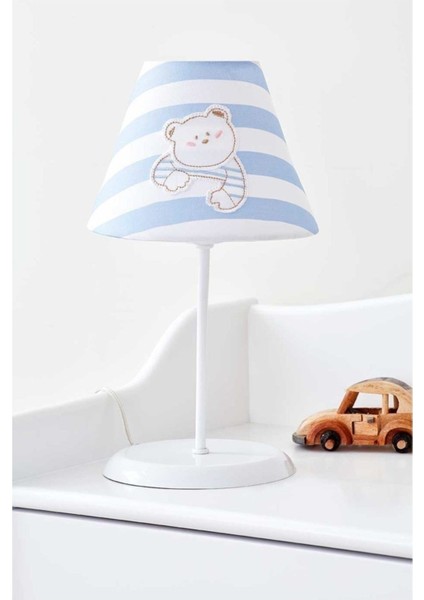 Sevimli Ayı Erkek Abajur, Beyaz, Odaya Neşe Katan Işıklandırma