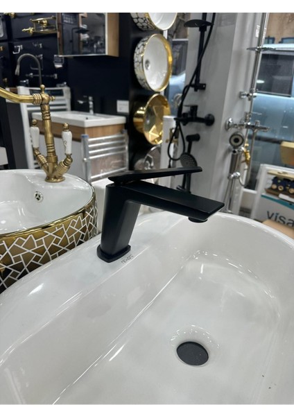 Siyah Lavabo Bataryası fırsatları