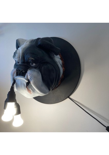 Siyah Duvar Dekoratif Figür, Şık ve Modern Tasarım, Evinize Zarif Dokunuş