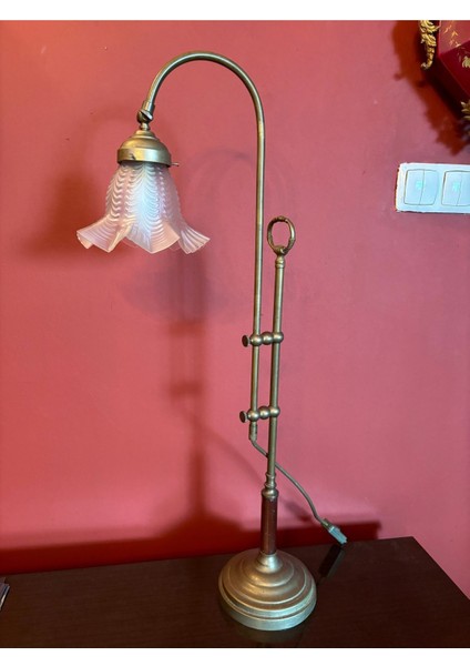 50-76 cm Ayarlanabilir Pirinç Abajur Masa Lambası, Şık ve Modern Tasarım