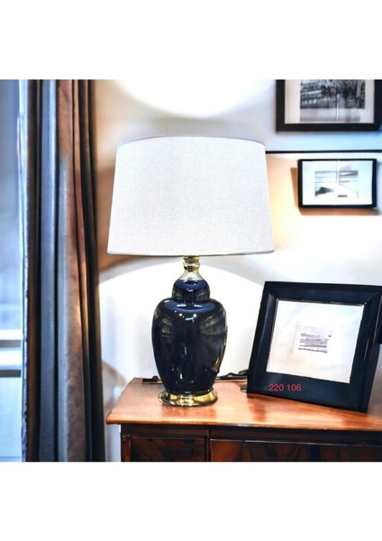 Parlak Siyah Mercan Abajur, Şık ve Modern Dekorasyon Için Mükemmel Seçim