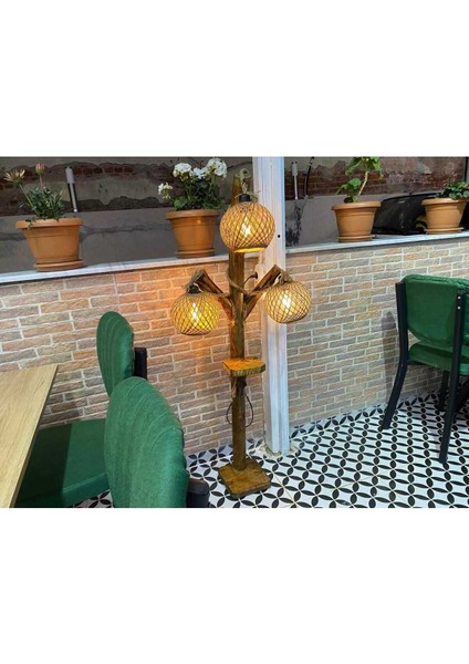 Kahverengi Ahşap Sehpa ve Lamba Seti, Şık ve Kullanışlı Tasarım, Modern Dekorasyon.