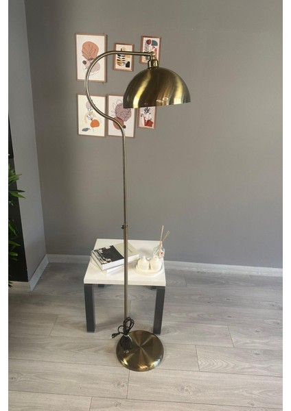 Modern Metal Lambader, Oturma ve Çalışma Odası Şık Dekoratif Aydınlatma. fiyatları