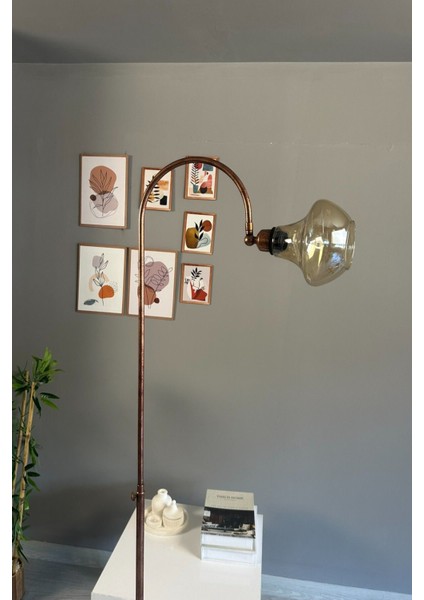 Modern Oturma Odası Için Şık Cam Bal Rengi Patina Gövde Lambader fırsatları